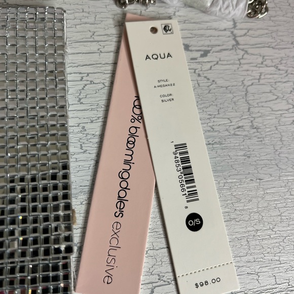 Aqua Silver Clutch w/Removable Crossbody Strap - Picture 4 of 10